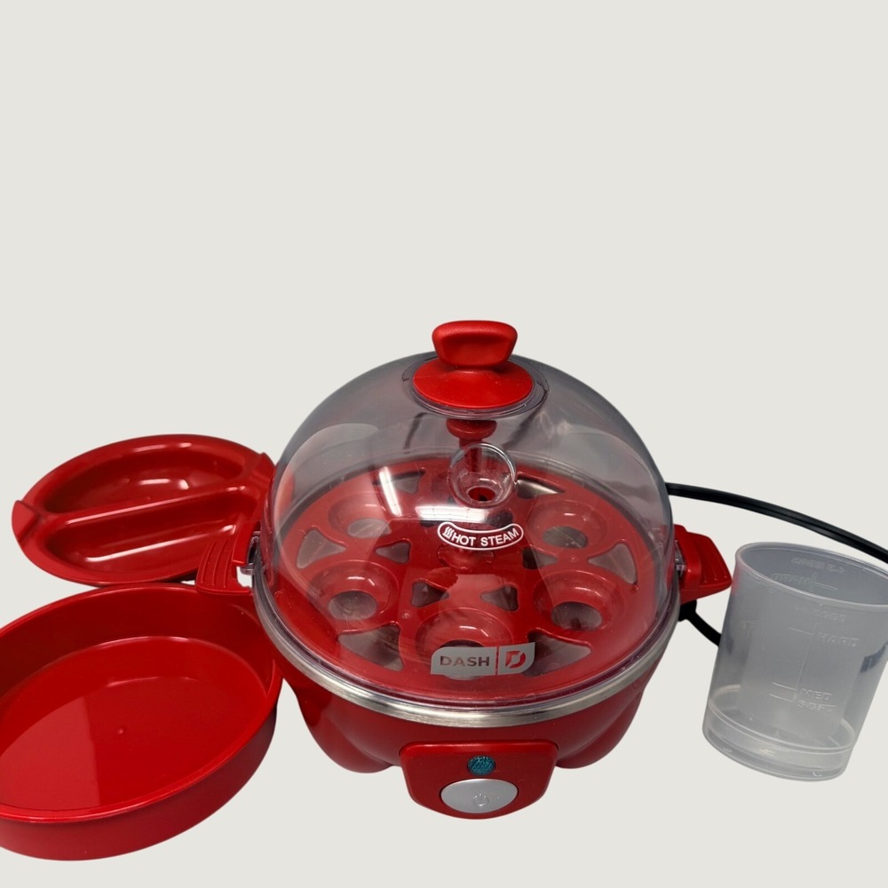 Dash Rapid Egg Cooker Red DEC005RD Electric 6 Egg Capacity Poacher Omelet Maker